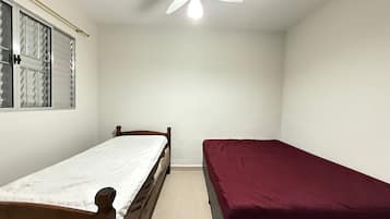 Apartment | Blackout drapes, iron/ironing board, free WiFi