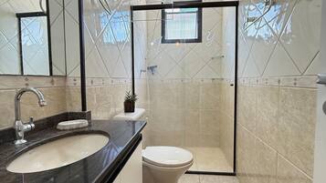 Apartment | Bathroom