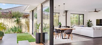 Mainbreak Dunsborough – Stylish Coastal Retreat