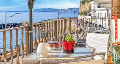 La Perla Flegrea
“Luxury Experience “