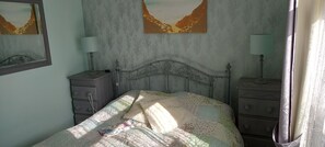 Stuga | 3 sovrum, strykjärn/strykbräda och gratis wi-fi