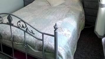 Chalet | 3 bedrooms, iron/ironing board, free WiFi