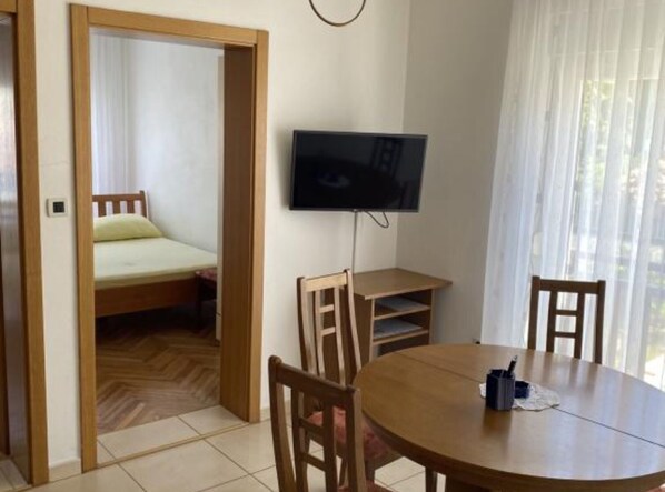 1 Schlafzimmer, WLAN, Bettwäsche