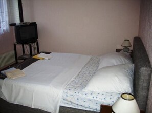 1 chambre, Wi-Fi, draps fournis
