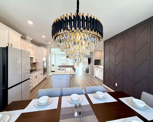 TPV - Palazzo Di Amore - BRAND NEW - Luxury Living