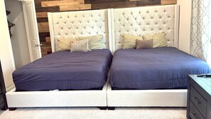 4 bedrooms, desk, iron/ironing board, travel crib