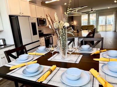 TPV - Villa Leopolda - Executive Home w/Pools&Gym