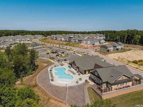 TPV - Villa Leopolda - Executive Home w/Pools&Gym