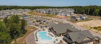 TPV - Villa Leopolda - Executive Home w/Pools&Gym