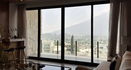 Lujoso departamento cerca del Metropolitan Center