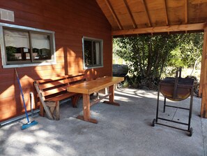 Outdoor dining - Cabaña para 6 personas a 20 minutos de Nevados de Chillán (Pinto)