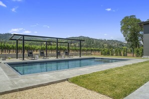 A heated pool - Salmina Estate — Vineyard View Home (Calistoga)