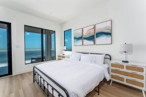 5 chambres, lit parapluie, Wi-Fi gratuit, draps fournis