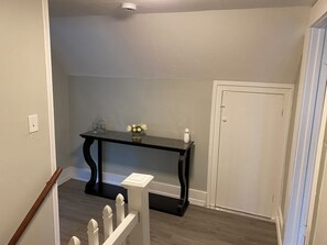 Interior - Peaceful Meredith Getaway - 2 BR w/ Wifi & Charm (Meredith)