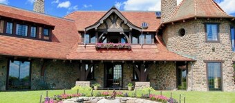 Peaceful Meredith Getaway - 2 BR w/ Wifi & Charm