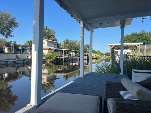 Ultimate Dock House w/Boat Parking