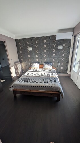 Apartment les Tilleuls Centre Ville 4 people Aix les Bains Near the lake
