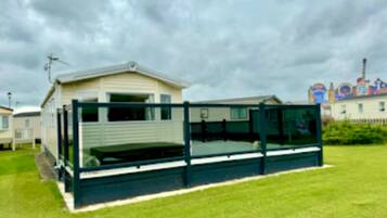 House, 2 Bedrooms, Accessible, Private Pool | Property grounds