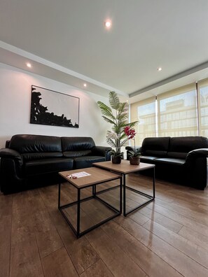 TV connectée, table de tennis de table