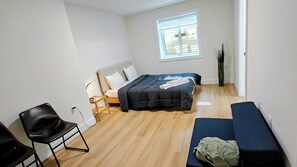2 chambres, fer et planche à repasser, Wi-Fi gratuit, draps fournis
