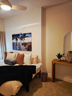 2 bedrooms, iron/ironing board, free WiFi, bed sheets