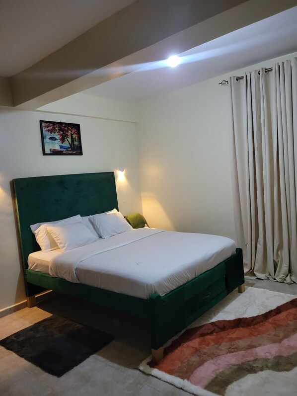 1 bedroom, iron/ironing board, WiFi