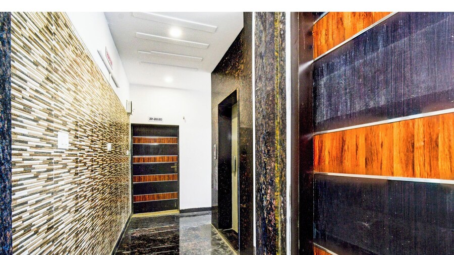 Green Lane Suites