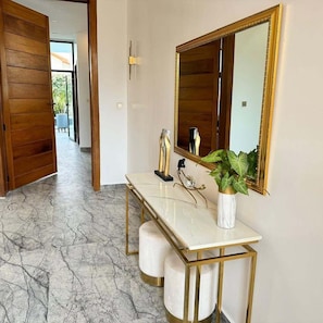 Interior - Kai Motel (Kigali)