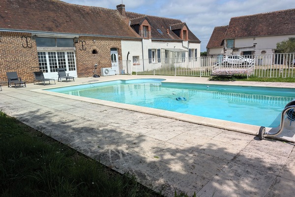 Ulkouima-allas, lämmitetty uima-allas