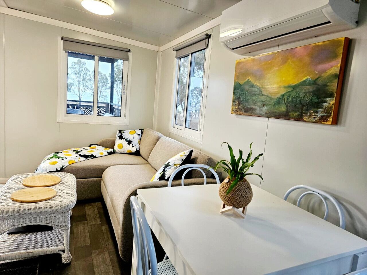 Cottage By The Lake - Pet Friendly - Murray