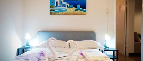 2 bedrooms, WiFi, bed sheets