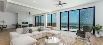 NEW LUXURY 4,000 SF Waterfront Home w/Pool , Sleeps 20