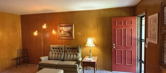 My Fairleighdy is a 3-bedroom house, perfectly located in historic Saint Joseph.