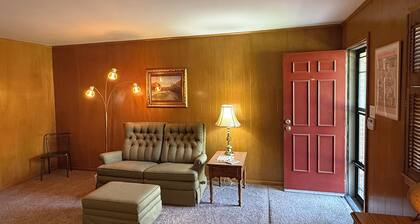 My Fairleighdy is a 3-bedroom house, perfectly located in historic Saint Joseph.