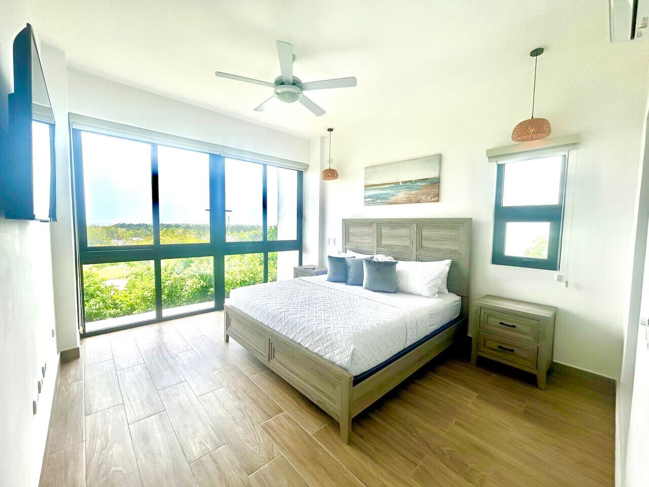 2 habitaciones, tabla de planchar con plancha y wifi gratis 