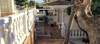 Magnificent chalet with private pool 10 minutes from the center of Benidorm