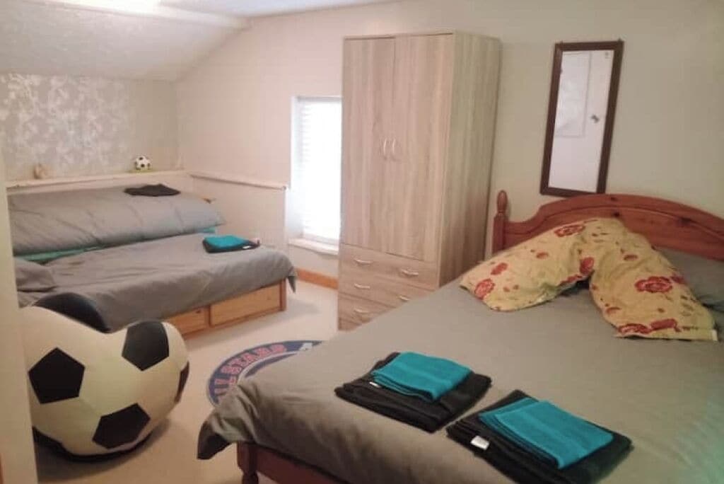 1 bedroom, desk, iron/ironing board, free WiFi