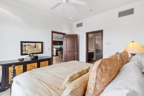 3 Schlafzimmer, Reisekinderbett, kostenloses WLAN, Bettwäsche