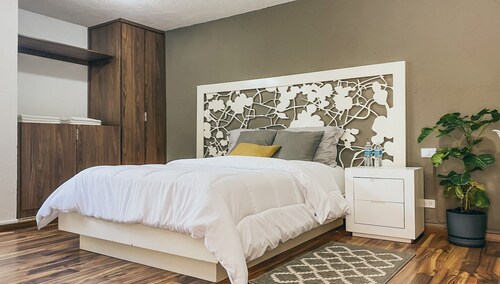 Cozy suite in Angelopolis (pet friendly) 3 min from the Star of Puebla