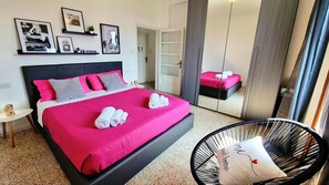 2 habitaciones, cuna de viaje, wifi gratis y ropa de cama 