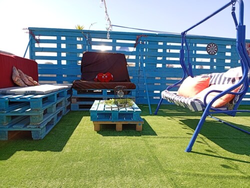 Kiato Rooftop Garden Apartment