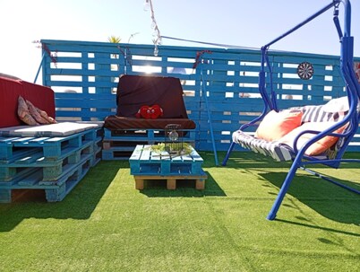 Kiato Rooftop Garden Apartment