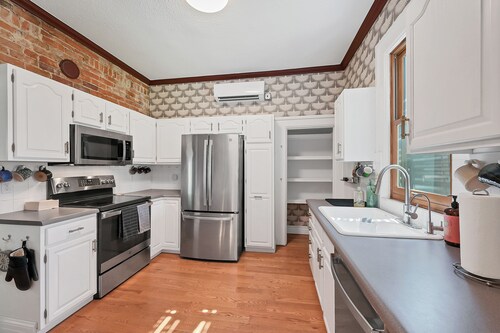 Centrally Located Victorian Home Near Downtown