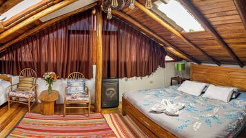 5 bedrooms, WiFi, bed sheets