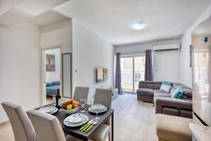 Interior - The Apateu (San Pawl il-Baħar)