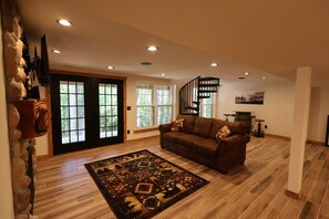 Télévision, cheminée