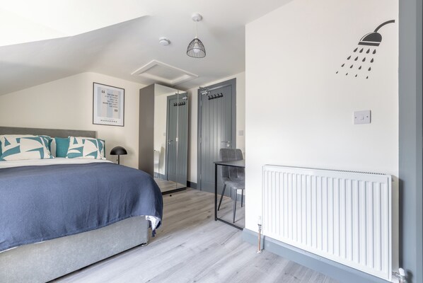 1 soverom, strykejern/-brett, wi-fi og sengetøy