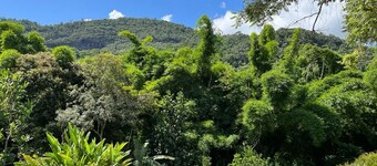 Country House with Pool and Cinematic View in Luxury Condominium