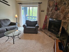 TV, fireplace - Experience ‘Mountain Charm’ | Vaulted Ceilings, Fireplace & Walk-to-Slopes Access in Canaan Valley (Tucker County)