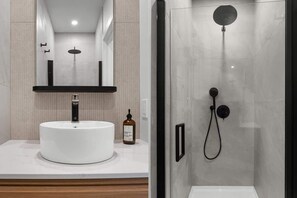 Shower, hair dryer, shampoo